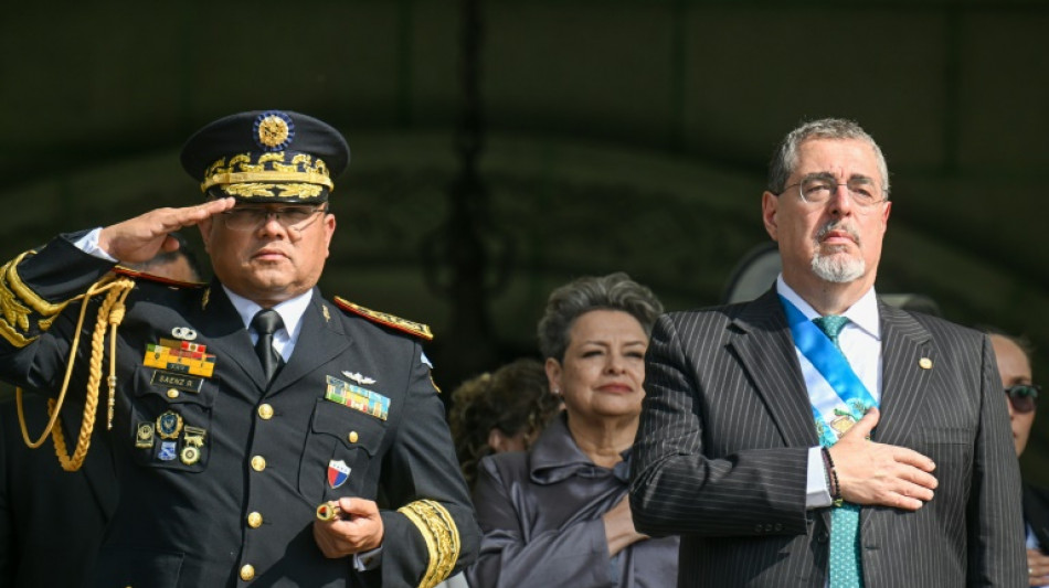 Novo presidente da Guatemala agradece a militares por imparcialidade na crise política