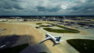 Power cut causes flight chaos at UK's Manchester airport