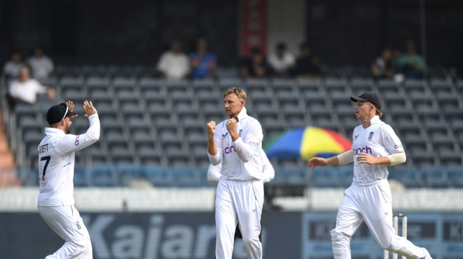 Ashwin strikes as England chase India's lead of 190 