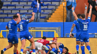 Sluggish Italy fight to narrow win over Georgia