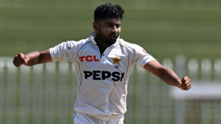 Fiery Shahzad leaves Bangladesh tottering at 75-6 in second Test