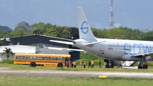 Tras la tensión con EEUU, un nuevo avión con 111 deportados llega a Brasil