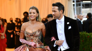 New York lance son grand défilé de stars mondiales à l'extravagant gala du Met