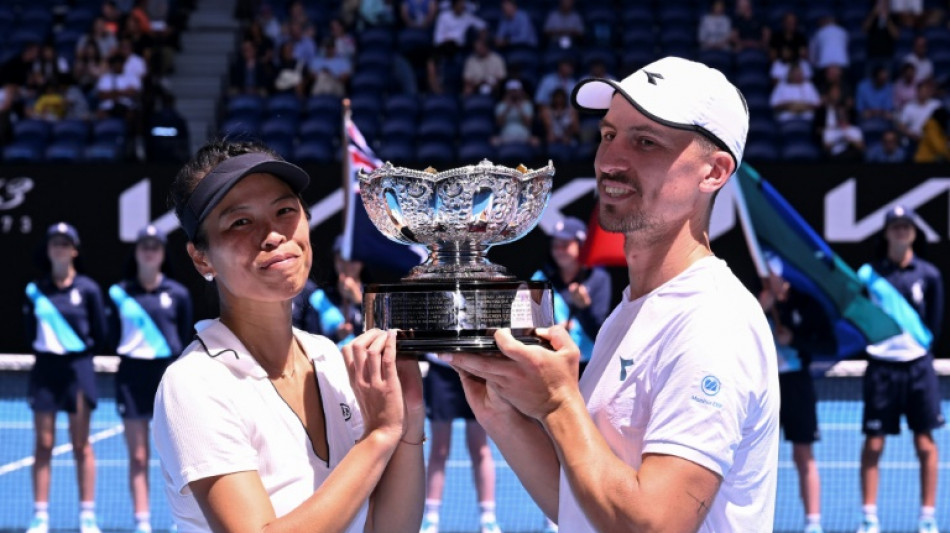 Hsieh and Zielinski win Australian Open mixed doubles title