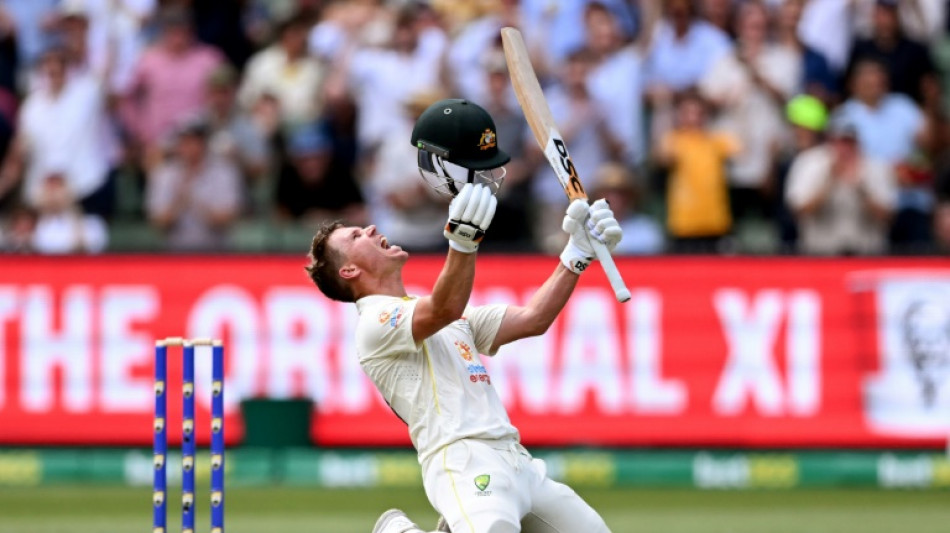 Polarising Warner draws curtain on 12-year Test career 