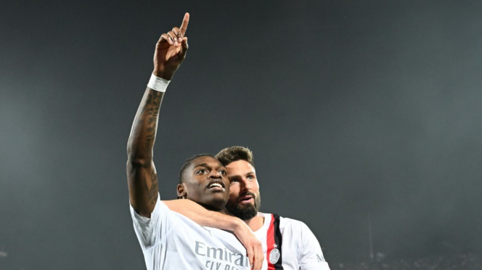 AC Milan consolidate second in Serie A with tight Fiorentina win