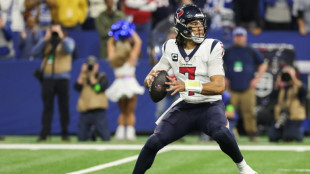 Rookie Stroud takes Texans into playoffs, Steelers keep hopes alive