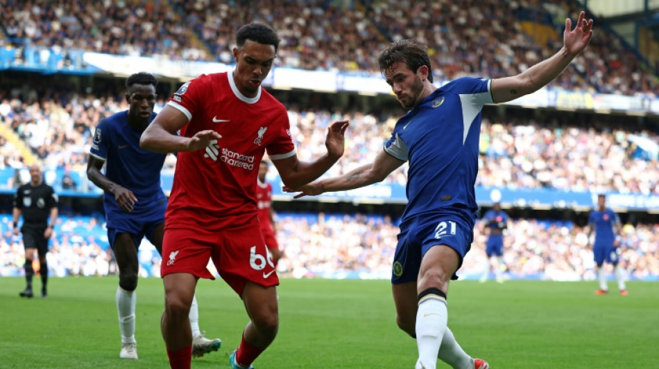 Chelsea e Liverpool empatam em primeiro clássico da temporada no Inglês