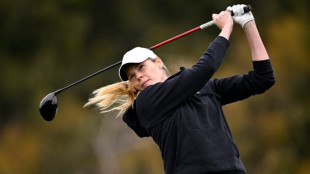 Late surge lifts LeBlanc to LPGA lead