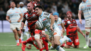 Racing and Kolisi cruise past Oyonnax to extend Top 14 lead