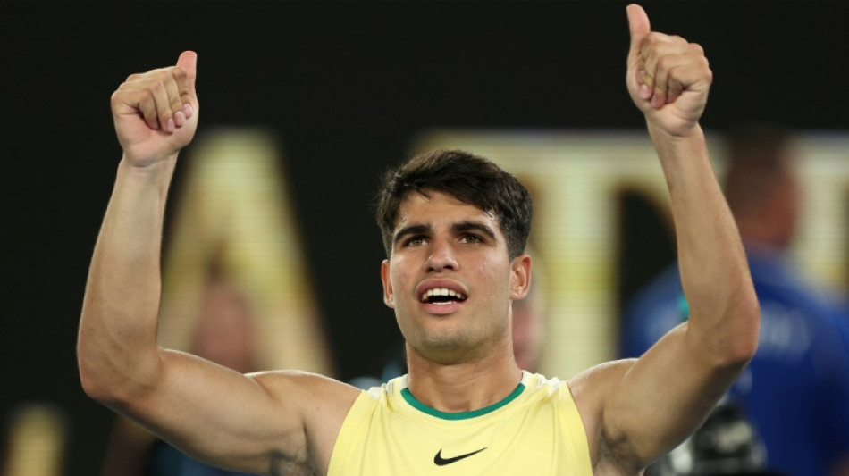 Alcaraz dominates on return to Australian Open as Swiatek shines