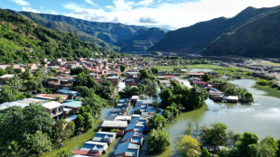 Corrida do ouro e clima afundam povoado da Bolívia