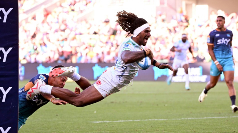 Crusaders suffer third straight Super Rugby loss as Hurricanes stay unbeaten