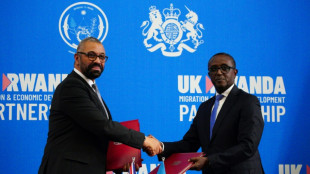 Rwanda threatens pull out from migrants deal if UK acts unlawfully