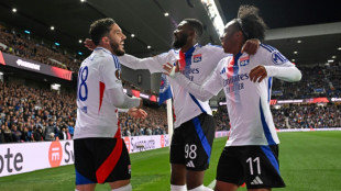 Lyon goleia Rangers (4-1) e soma segunda vitória na Liga Europa