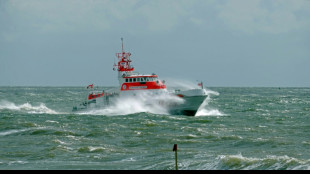 Brand auf Öltanker in Ostsee vor Warnemünde: Seeleute in Sicherheit gebracht