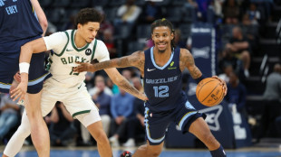 Morant fires Grizzlies in win over Bucks, Rockets hold off Mavs