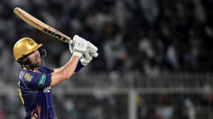 Kolkata hammer Delhi in heatwave-hit IPL