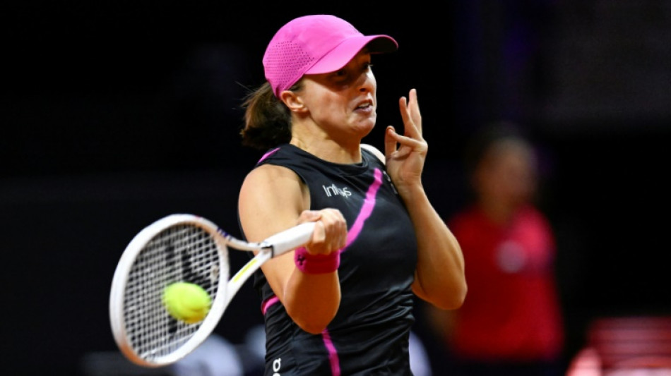 Swiatek's perfect 10 in Stuttgart as Sabalenka, Gauff crash out