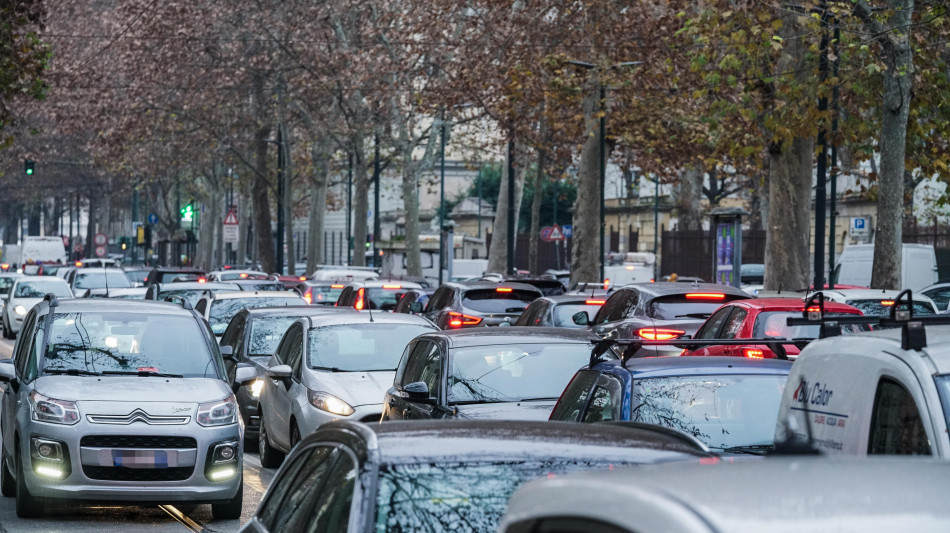 Slitta emendamento Ue su flessibilità per le multe auto