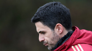 Arteta 'amazed' Arsenal ahead of Liverpool, Man City in title race