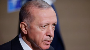 Turquia anuncia fim iminente de operação militar no norte de Iraque e Síria