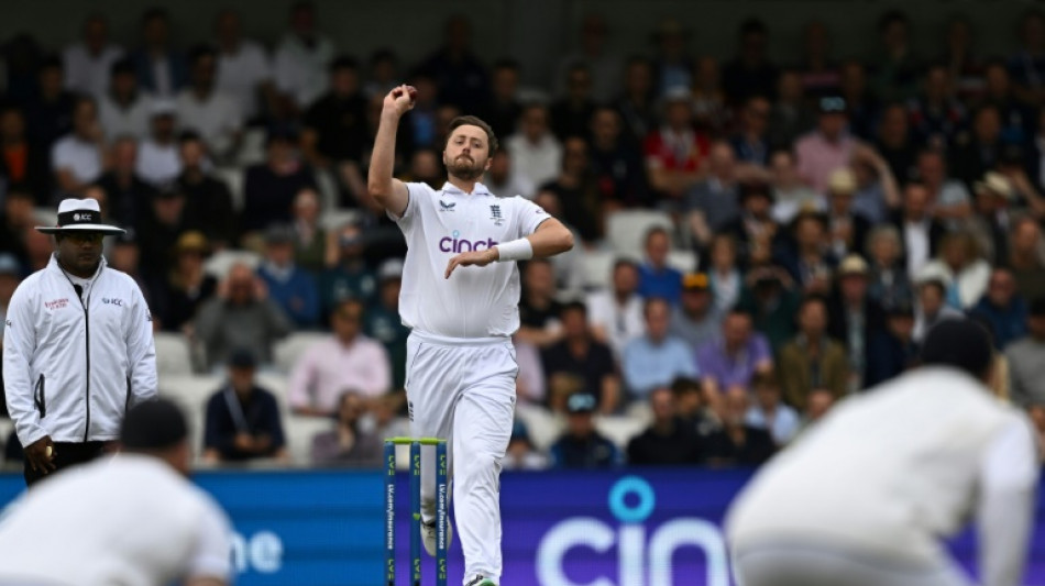 England bring in Robinson, Bashir for fourth India Test