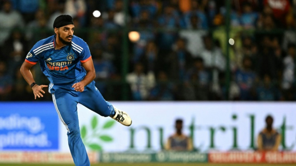 Nerveless Arshdeep sees India edge Australia to win T20 series 4-1