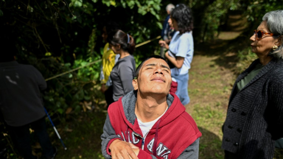 En Colombie, un "chemin sonore" pour "voir" les oiseaux avec les oreilles