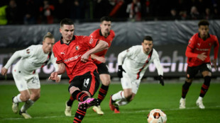 Milan, Benfica and Marseille reach Europa League last 16