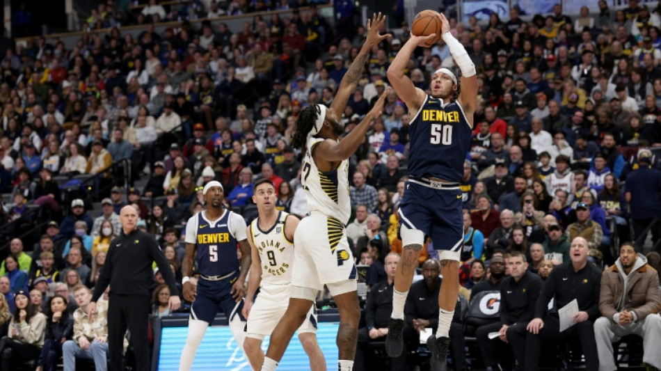 Lillard buzzer-beater lifts Bucks over Kings, Nuggets cool off Pacers