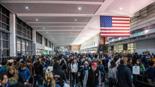 US airlines say they're ready for record holiday travel 