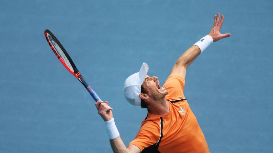 Murray beats dizzy Berrettini in Miami opening round