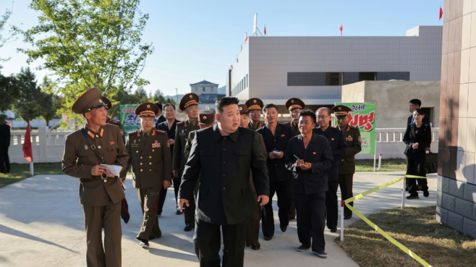 Líder norcoreano dice que destrucción de caminos marca fin de "relación maligna"