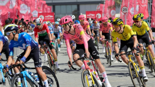 Merlier wins crash-marred opening stage of UAE Tour