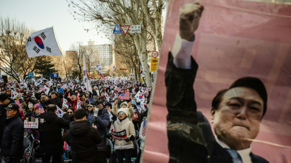 Corée du Sud: le président Yoon reste en prison, inculpé pour "insurrection"