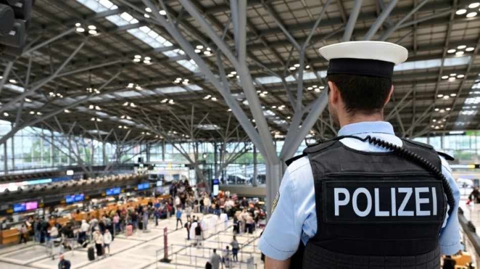 IT-Störung bei Bundespolizei verzögert Einreisekontrolle an deutschen Flughäfen