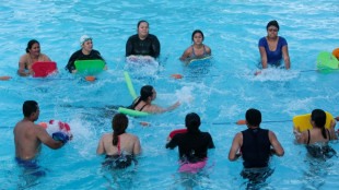 Au Nicaragua, des cours de natation pour migrants voulant franchir le Rio Grande