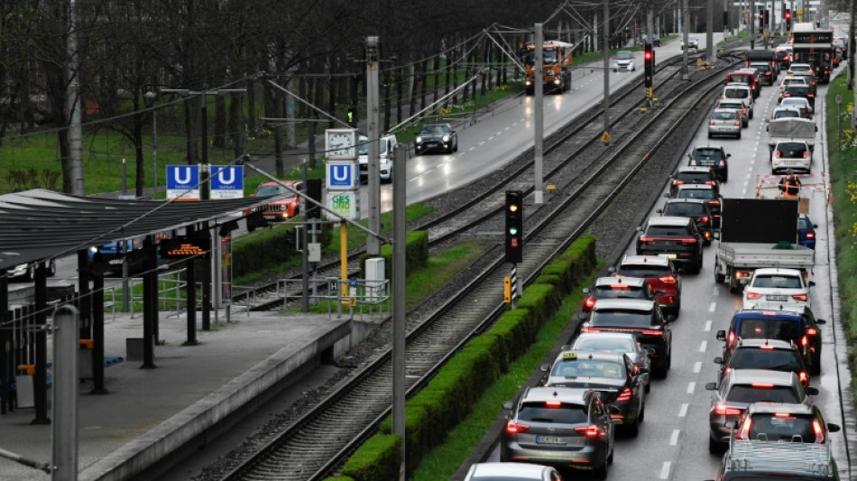 Autofahrer in Deutschland standen 2024 im Schnitt 43 Stunden im Stau