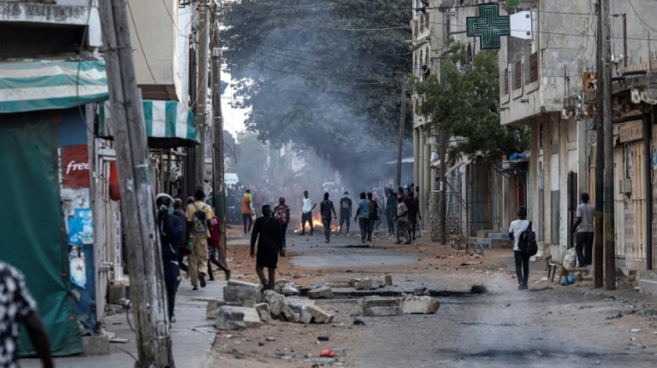 Sénégal: diminution des heurts à Dakar, le gouvernement annonce 500 arrestations