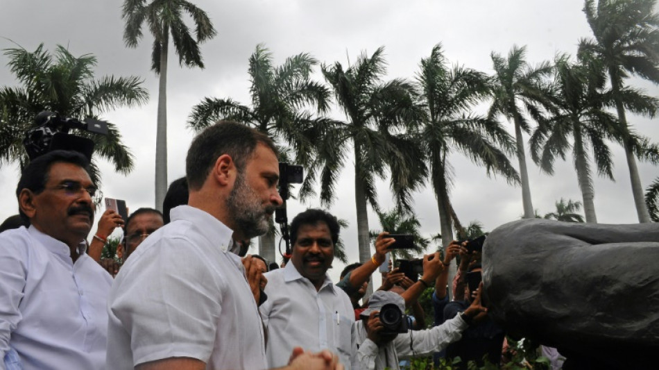 Inde: le principal chef de l'opposition Rahul Gandhi réintégré au Parlement