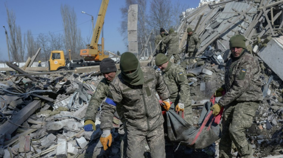 Russland verstärkt nach Bombardement von Kaserne Luftangriffe auf Mykolajiw 