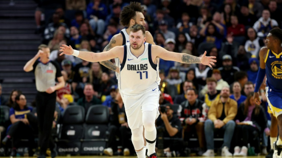 NBA: Doncic (Dallas) étourdit les Warriors, LeBron (Lakers) mate les Grizzlies