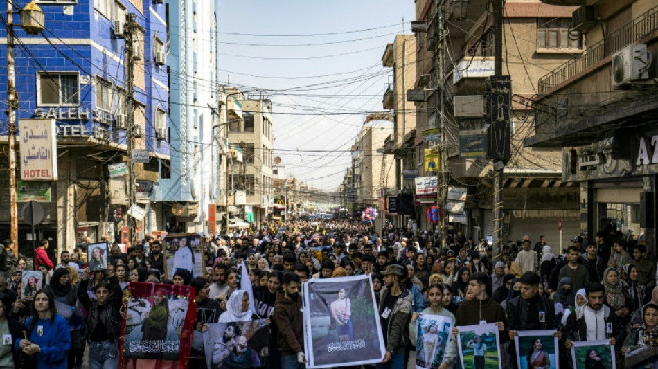 Al menos 1.383 civiles muertos desde el 6 de marzo en masacres en Siria