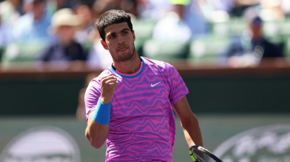 Alcaraz cruises into Indian Wells quarter-finals