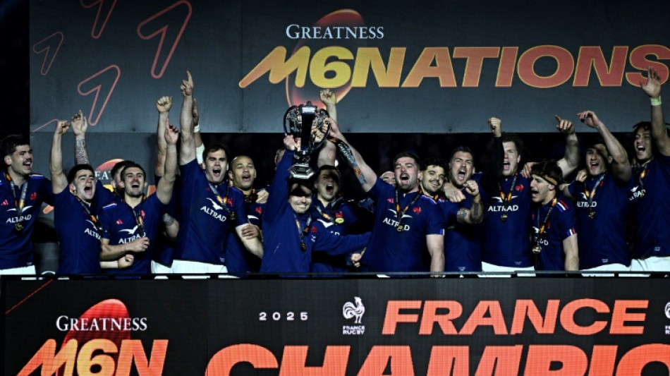 Six nations: le XV de France fait plier l'Ecosse et remporte le Tournoi