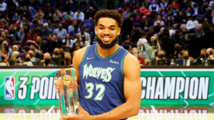 Karl-Anthony Towns wins three-point contest, Toppin earns NBA dunk title