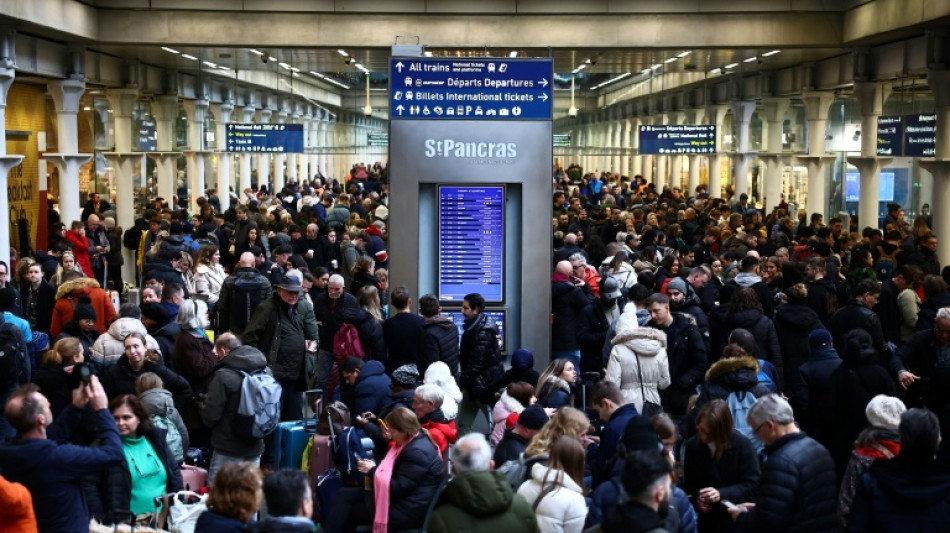 Eurostar services resume as cause of flooded tunnel probed