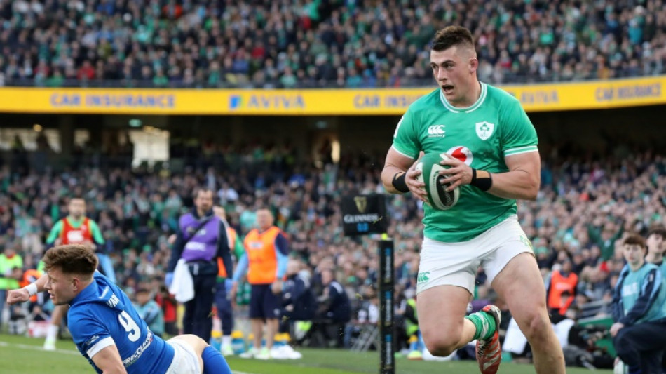 Sheehan double eases Irish to victory over sorry Italy