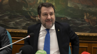 Salvini, 'pace fiscale emergenza', convoca consiglio della Lega